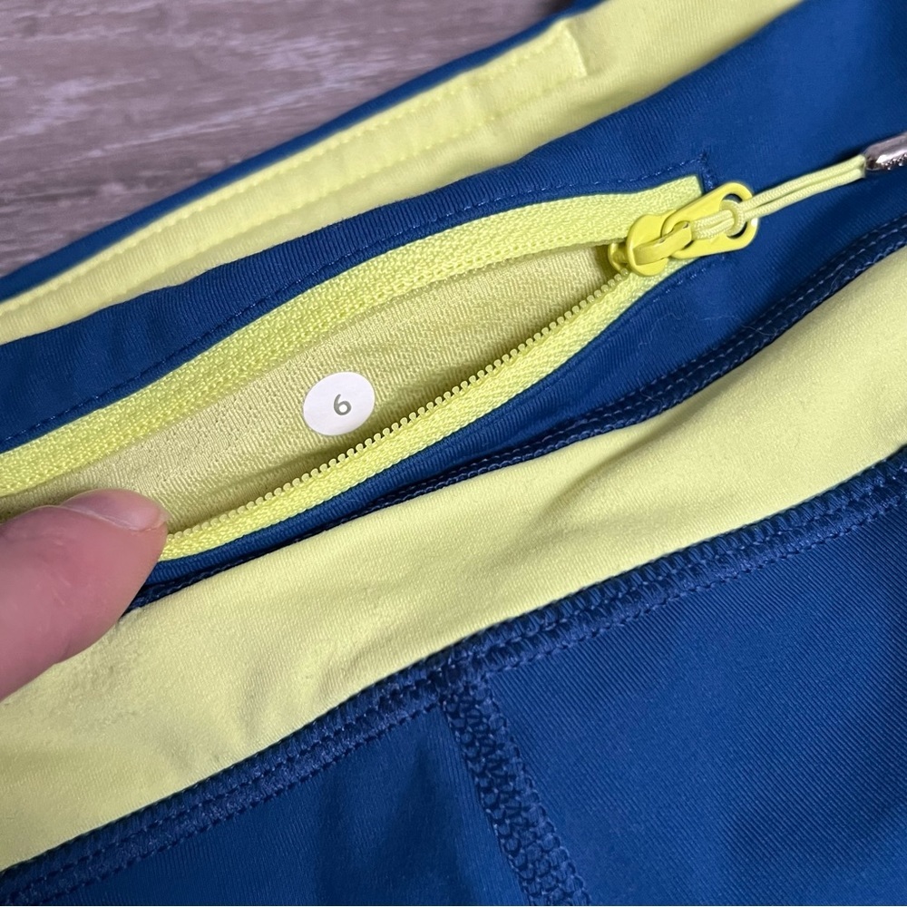Lululemon Crop Leggings Size 6 - Picture 5 of 12